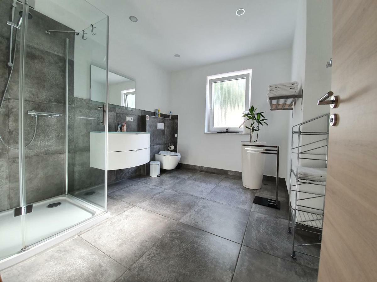 Apartment Falvig Inkl. Kueche Bad Schonborn Exteriér fotografie