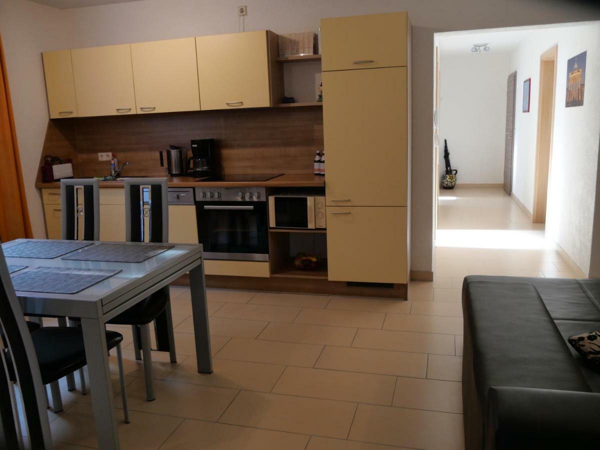 Apartment Falvig Inkl. Kueche Bad Schonborn Exteriér fotografie
